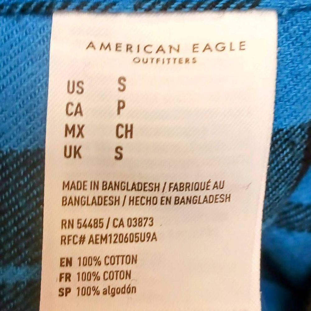 AMERICAN EAGLE Women's Soft Long sleeve Plaid Shirt. - Picture 12 of 15